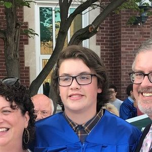 Meet your Posher, Adam